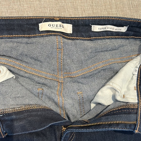 GUESS jeans - Picture 2 of 4